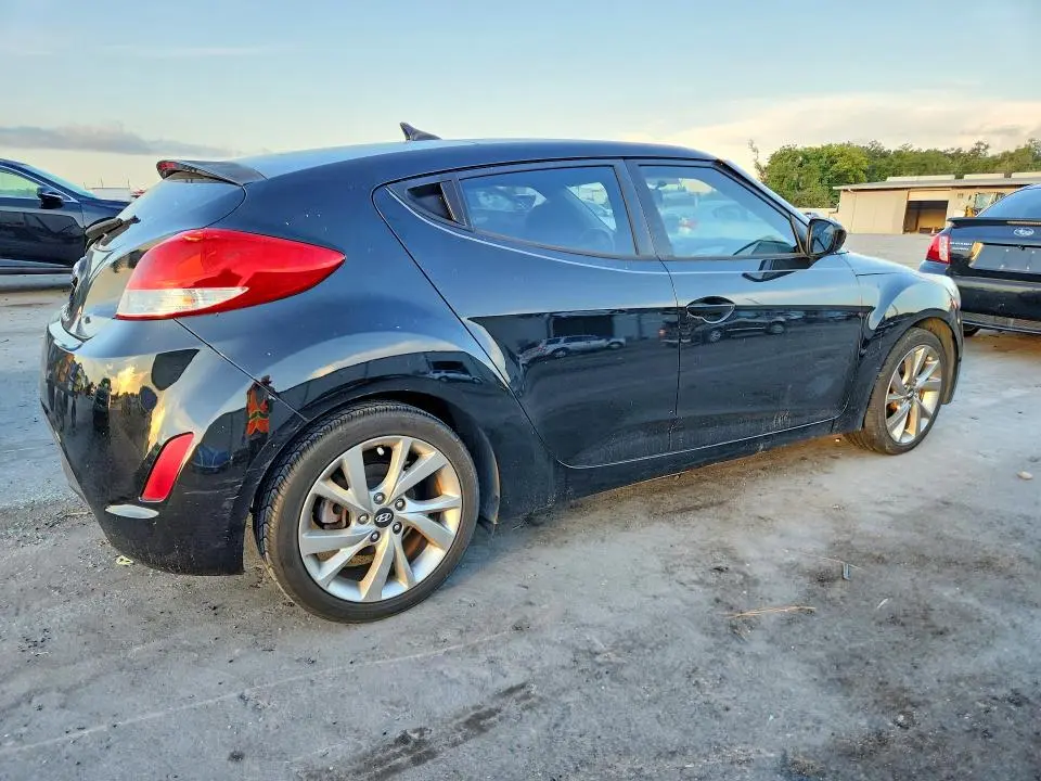 2016 HYUNDAI VELOSTER BASE  