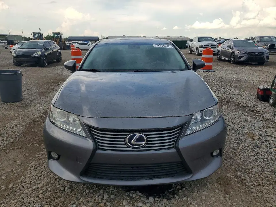 2015 LEXUS ES 300H  