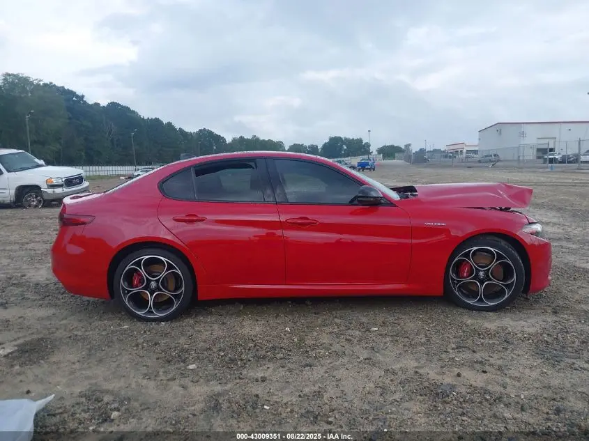 2022 ALFA ROMEO GIULIA VELOCE TI RWD