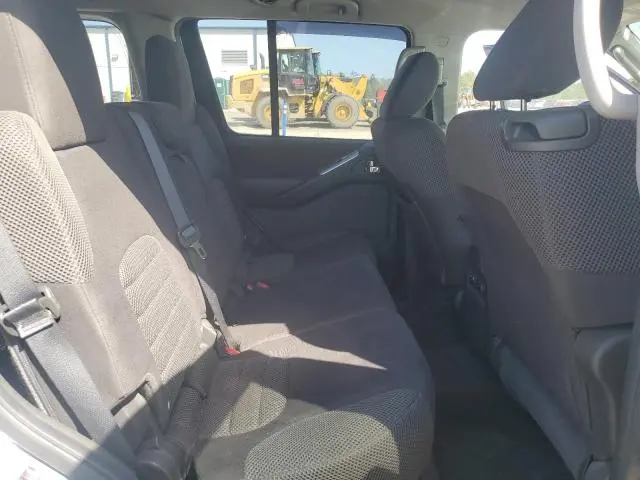 2012 NISSAN PATHFINDER S  