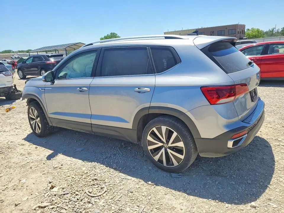2022 VOLKSWAGEN TAOS SE  
