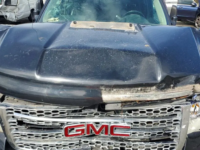 2013 GMC SIERRA K3500 DENALI  