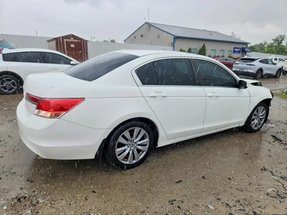2011 HONDA ACCORD EXL  