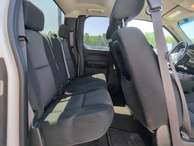 2011 CHEVROLET SILVERADO K1500 LT  