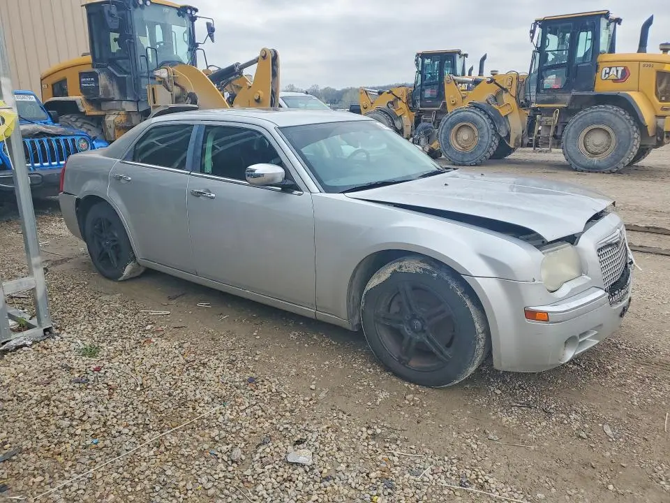 2010 CHRYSLER 300C   