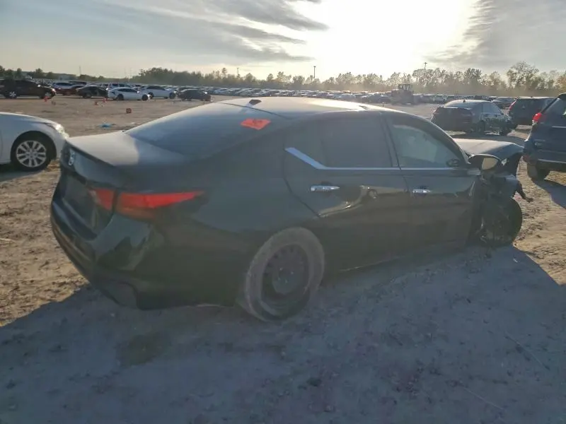 2020 NISSAN ALTIMA S  