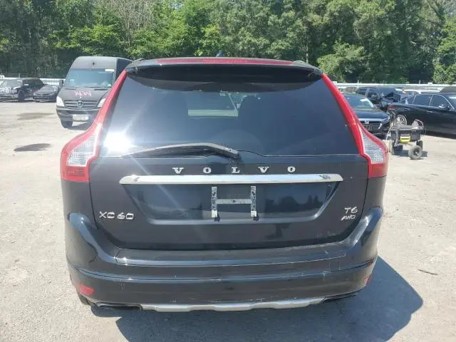 2015 VOLVO XC60 T6 PREMIER  