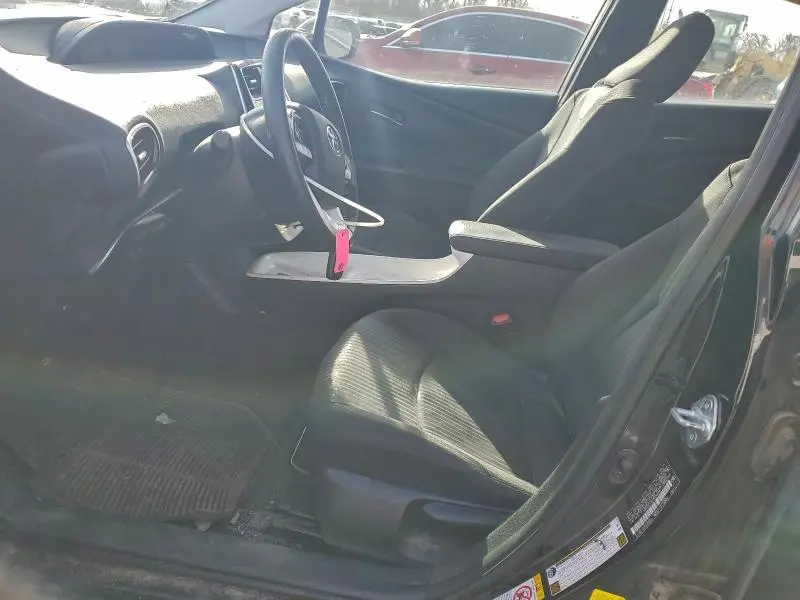 2016 TOYOTA PRIUS THREE  