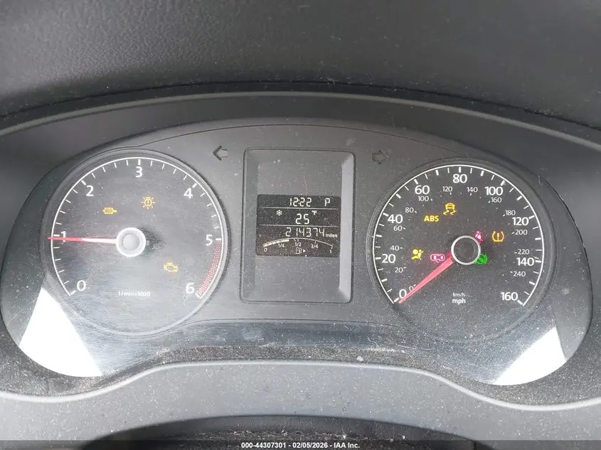 2011 VOLKSWAGEN JETTA 2.0L TDI