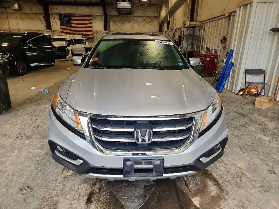2014 HONDA CROSSTOUR EXL  