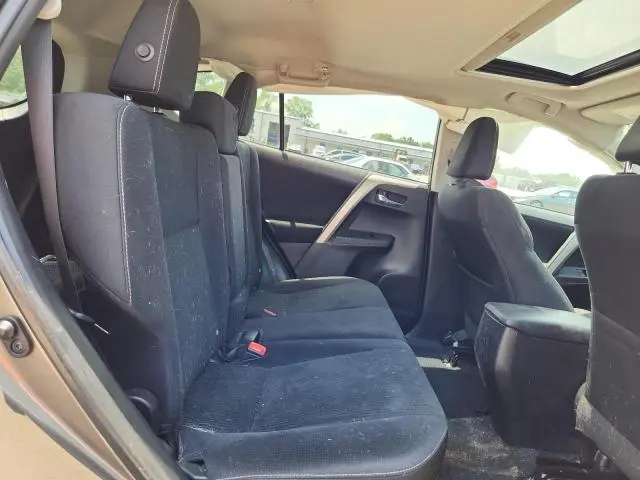 2015 TOYOTA RAV4 XLE  