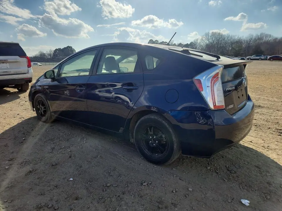 2013 TOYOTA PRIUS THREE  