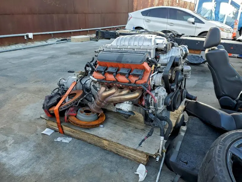 2017 DODGE CHALLENGER SRT HELLCAT  