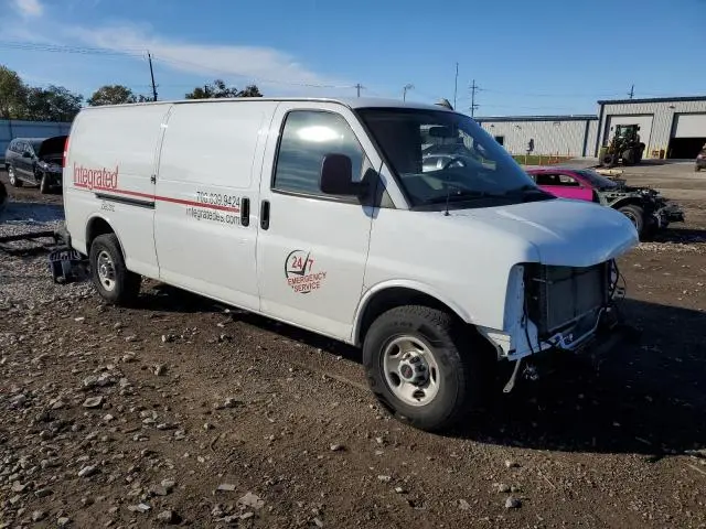 2022 GMC SAVANA G2500  