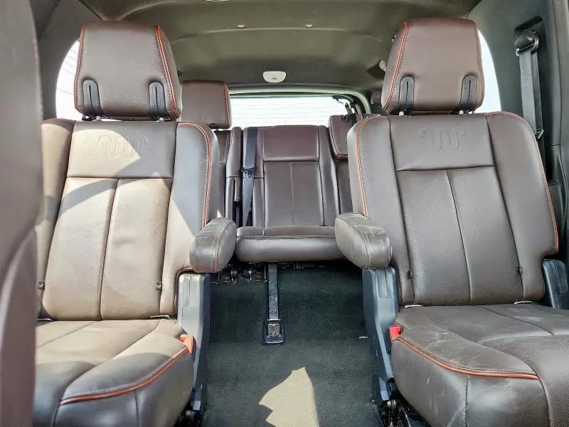 2017 FORD EXPEDITION EL XLT  