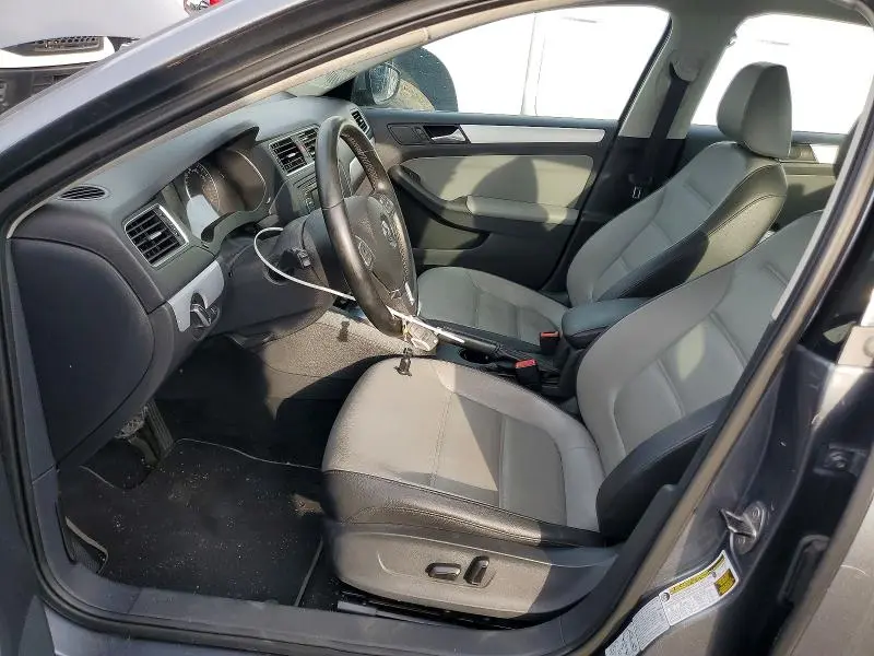 2013 VOLKSWAGEN JETTA HYBRID  