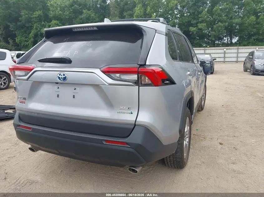 2024 TOYOTA RAV4 HYBRID XLE