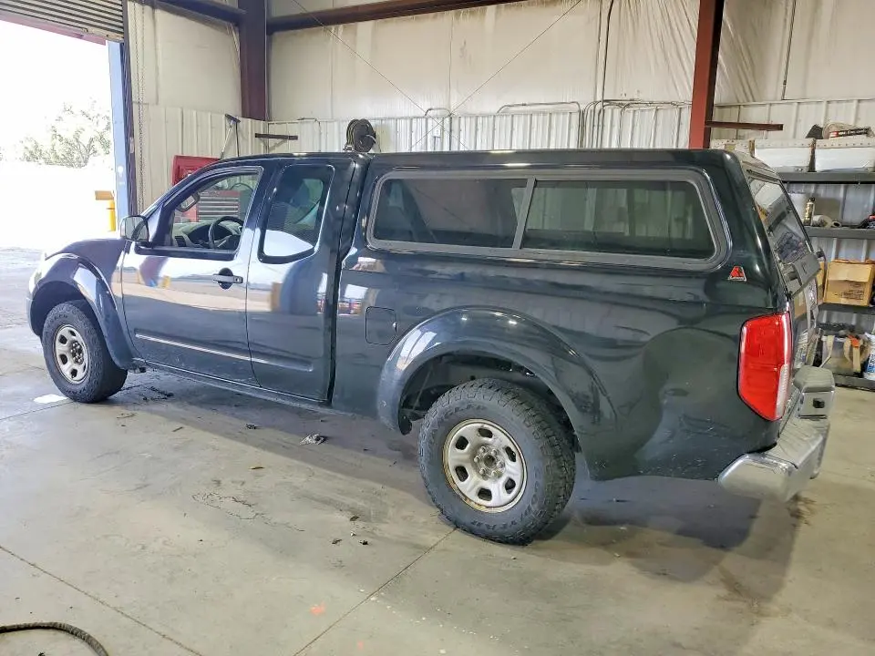 2016 NISSAN FRONTIER S  