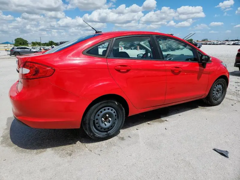 2013 FORD FIESTA SE  