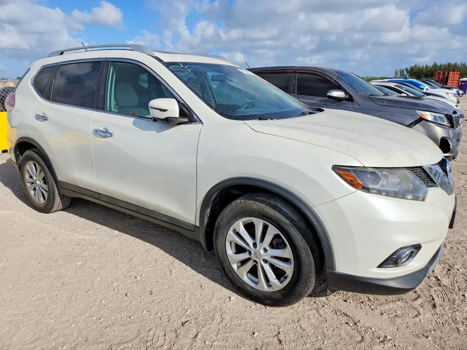 2016 NISSAN ROGUE SL  