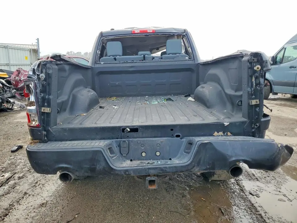 2016 RAM 1500 ST  