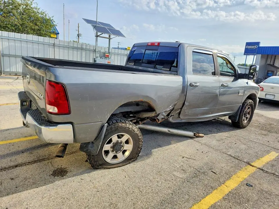 2012 DODGE RAM 2500 SLT  