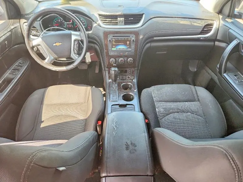 2015 CHEVROLET TRAVERSE LT  