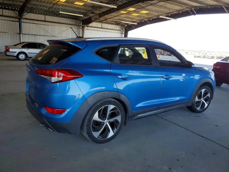 2016 HYUNDAI TUCSON SPORT  