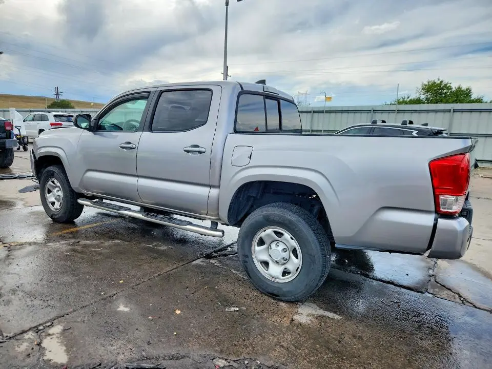 2017 TOYOTA TACOMA SR  