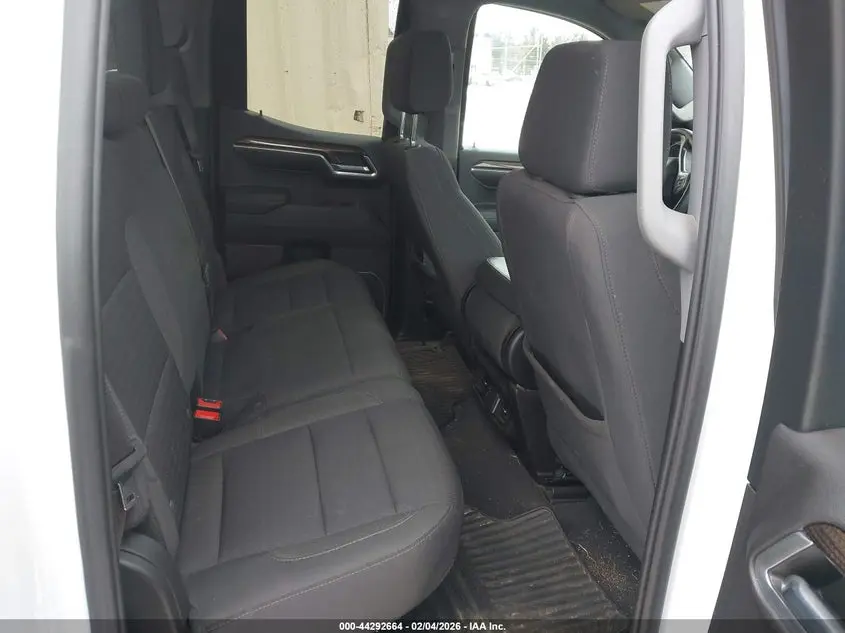 2023 CHEVROLET SILVERADO 1500 2WD  STANDARD BED LT