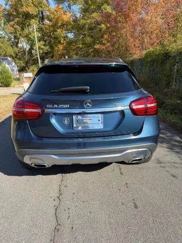 2020 MERCEDES-BENZ GLA 250 4MATIC  