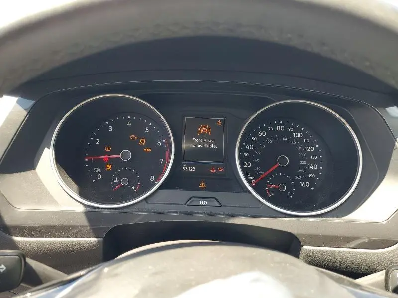2020 VOLKSWAGEN TIGUAN SE  