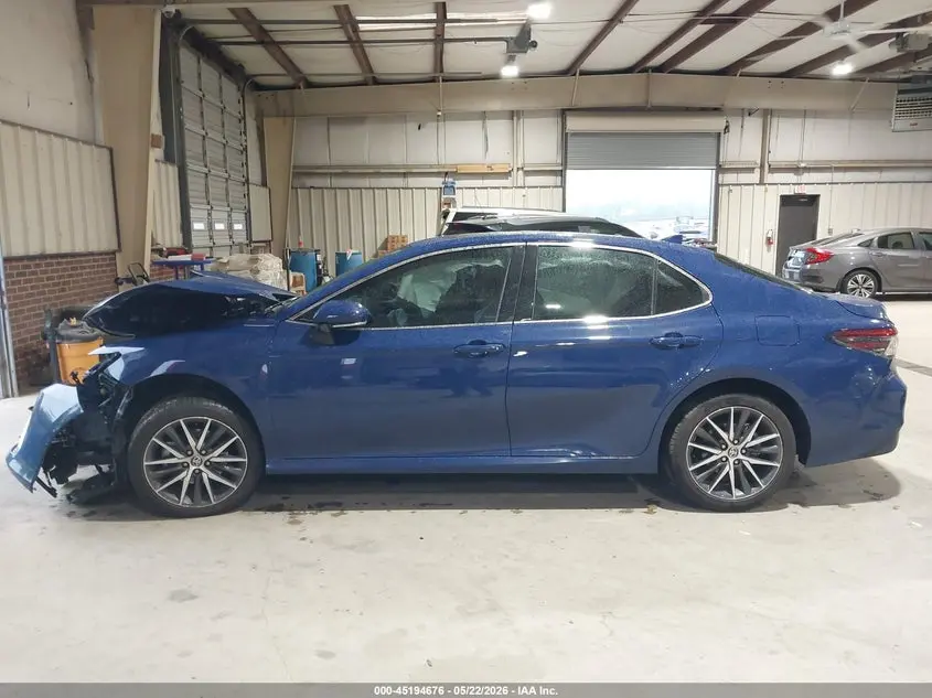 2023 TOYOTA CAMRY XLE HYBRID