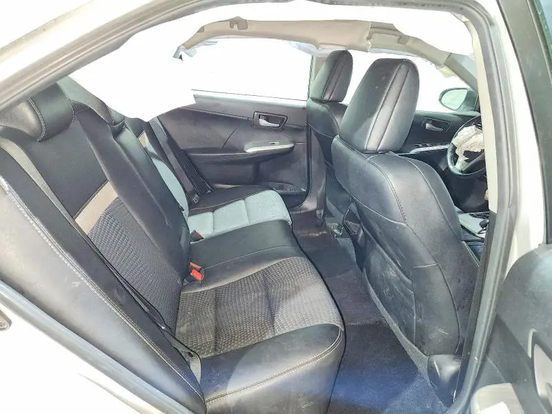 2013 TOYOTA CAMRY SE  