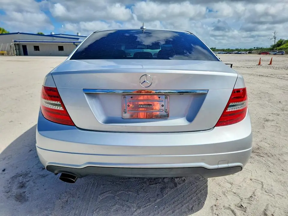2014 MERCEDES-BENZ C 250  