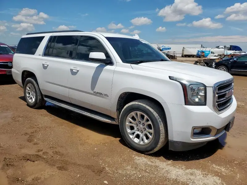 2017 GMC YUKON XL C1500 SLT  