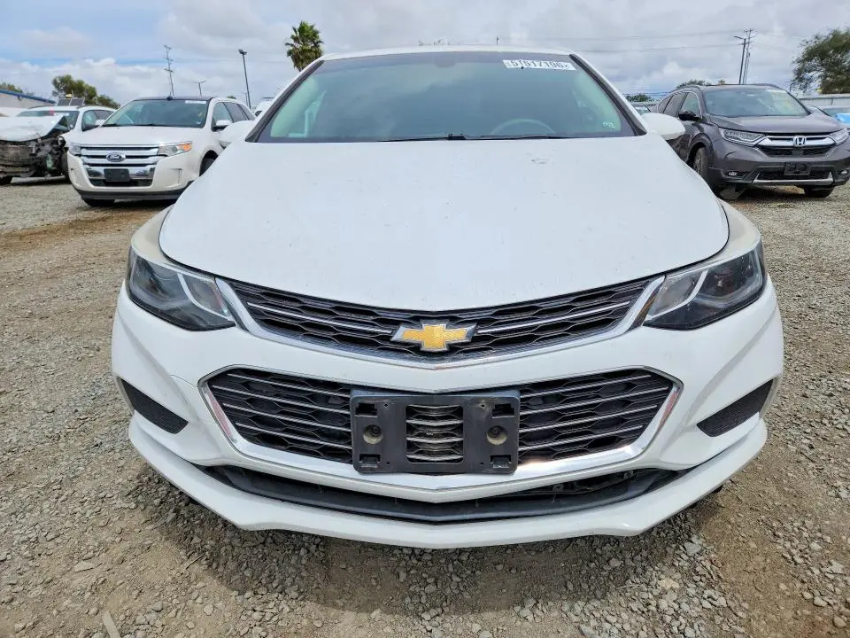 2018 CHEVROLET CRUZE LT  