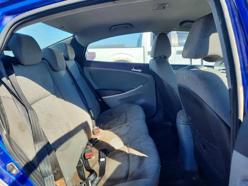 2012 HYUNDAI ACCENT GLS  