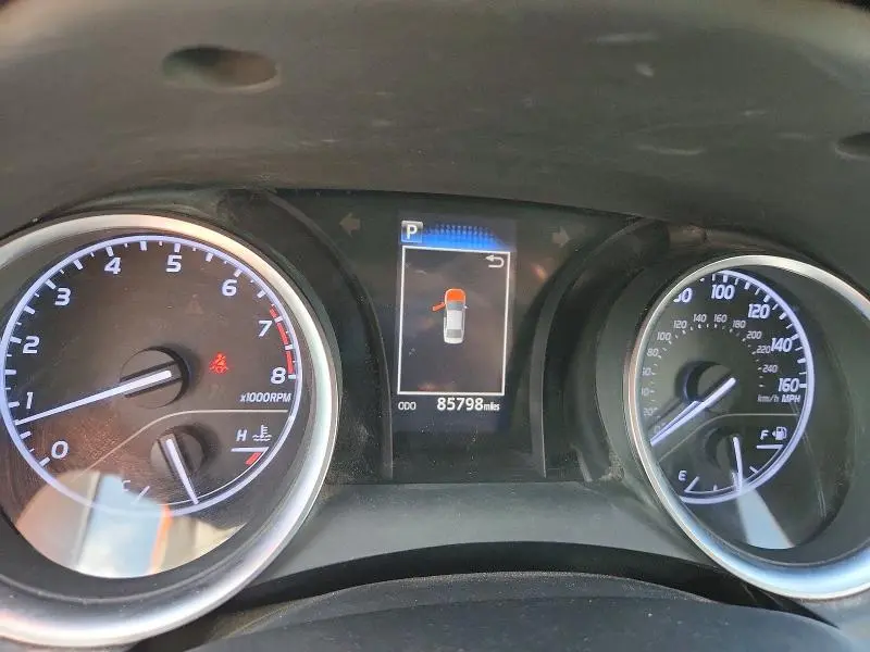 2018 TOYOTA CAMRY LE  