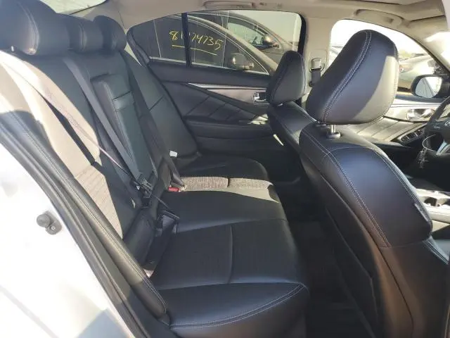 2019 INFINITI Q50 LUXE  