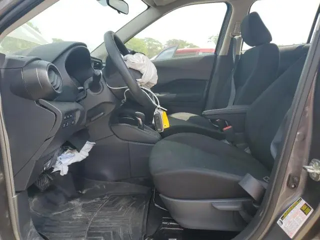 2023 NISSAN KICKS S  