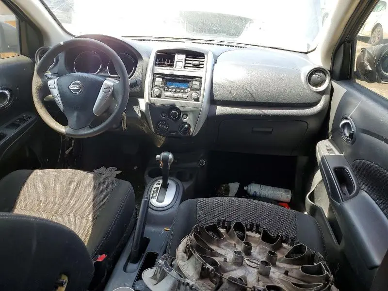 2018 NISSAN VERSA SV  