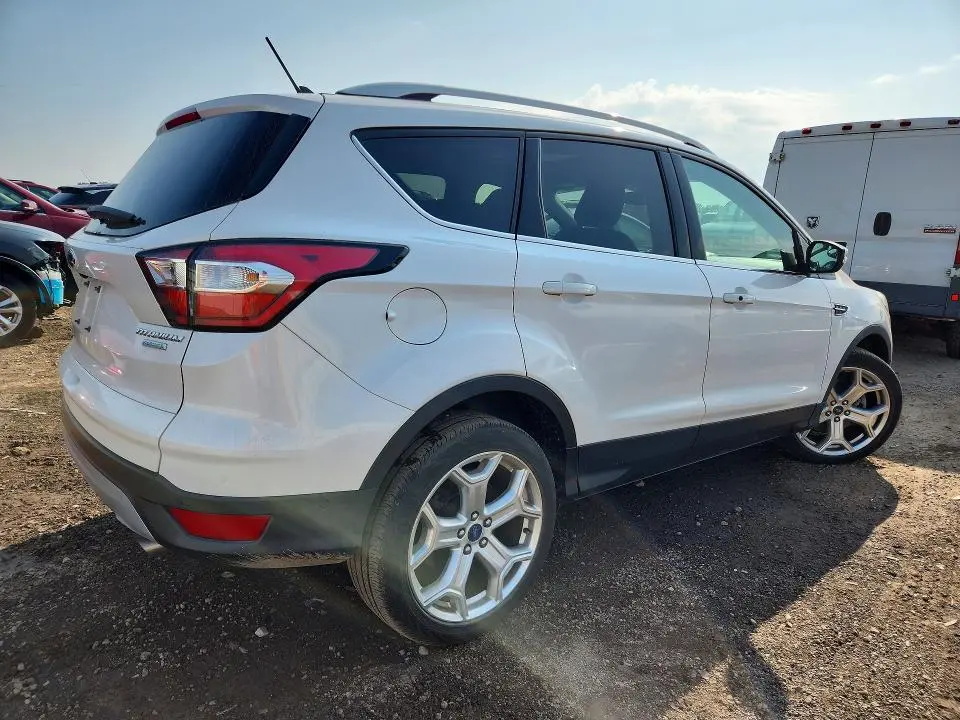2018 FORD ESCAPE TITANIUM  