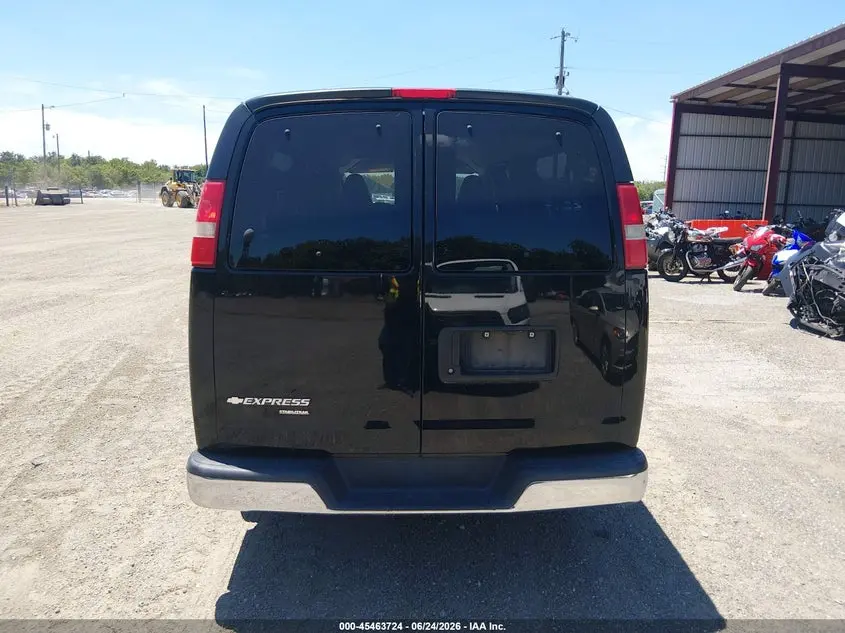2016 CHEVROLET EXPRESS 3500 LT