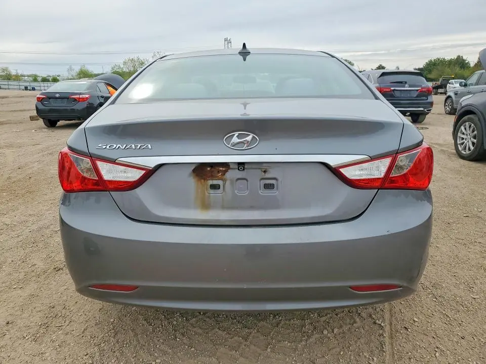 2013 HYUNDAI SONATA GLS  