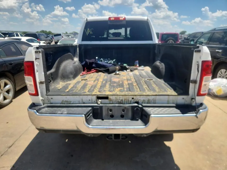 2022 RAM 2500 TRADESMAN  