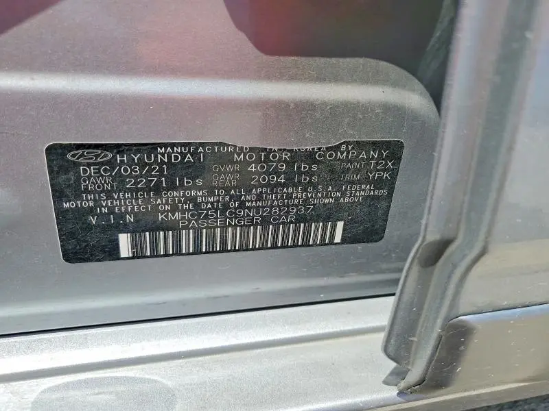 2022 HYUNDAI IONIQ SE  