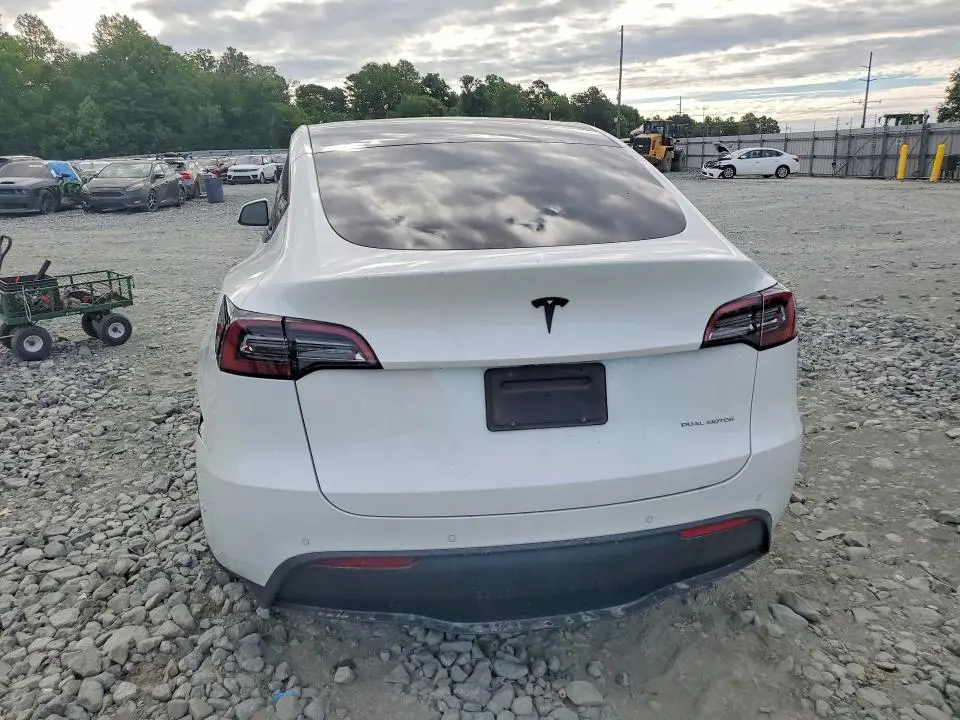 2021 TESLA MODEL Y   