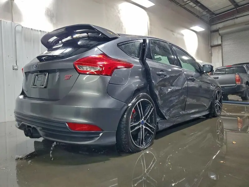 2016 FORD FOCUS ST  