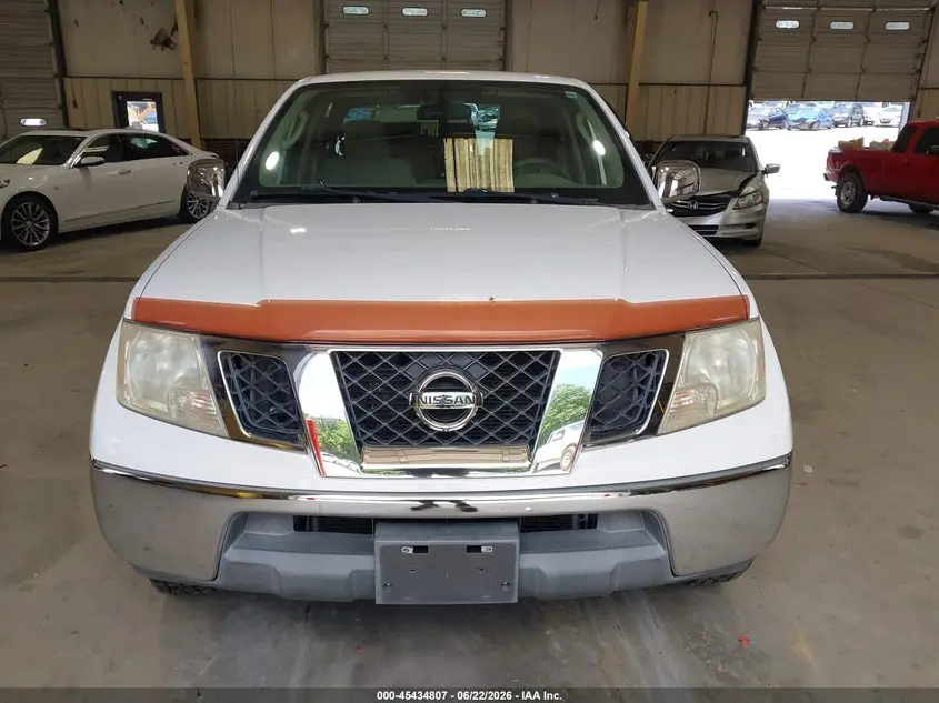 2010 NISSAN FRONTIER SE